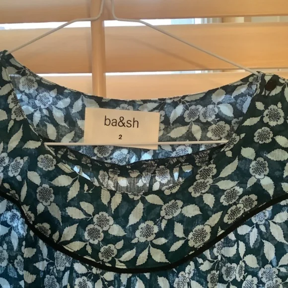 Dress Bash - Picture 4 of 11